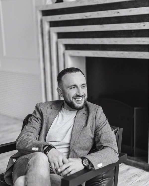 Александр Нестеренко — терапевт зависимостей AlexNes